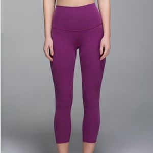 LULULEMON Wunder Under Crop II Cotton* -Regal Plum